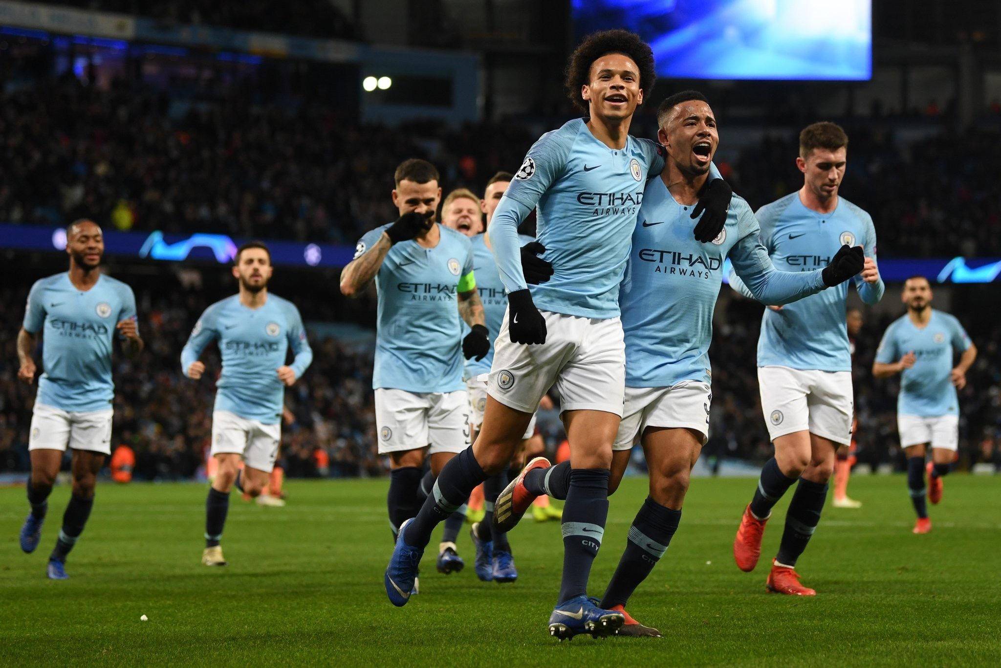 而苏亚雷斯 而苏亚雷斯