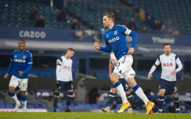 尤其對於希 尤其對於希